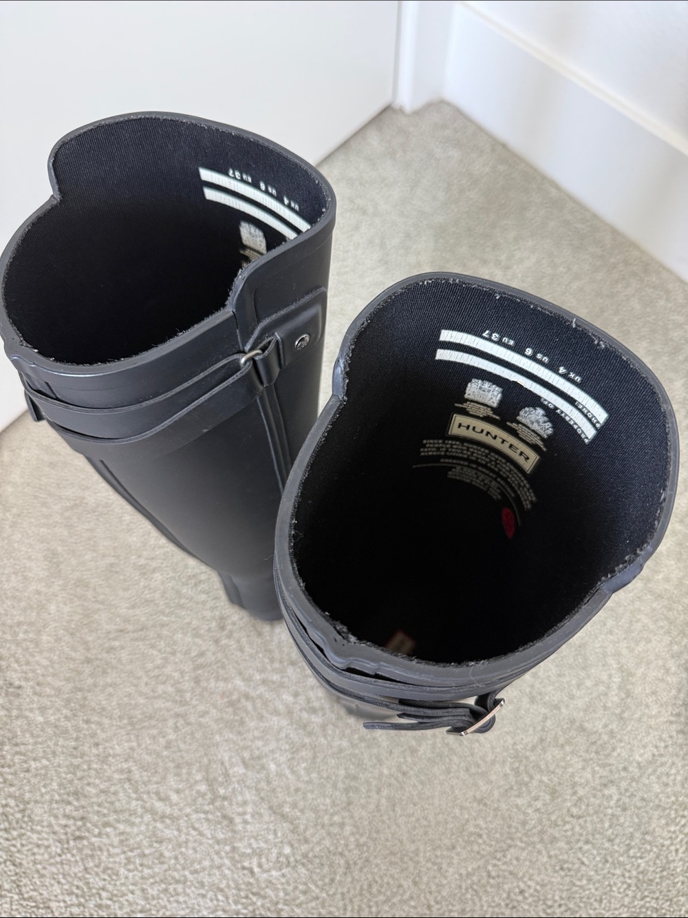 Hunter Matte Black Tall Rain Boots - Women’s size 6 - Picture 4 of 7